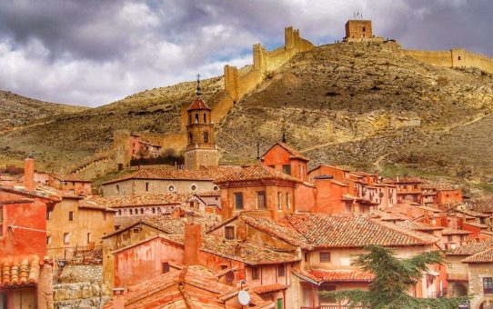 Albarracín: el embrujo del rojo ródano en cada piedra