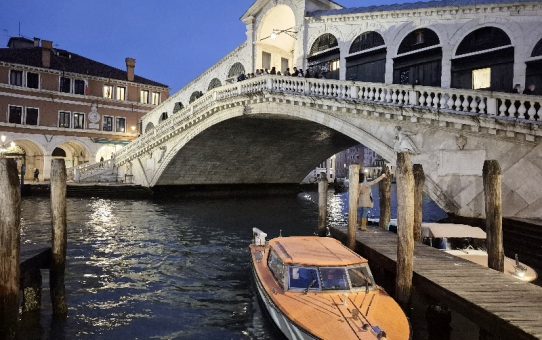 Guía para "sobrevivir" en Venecia